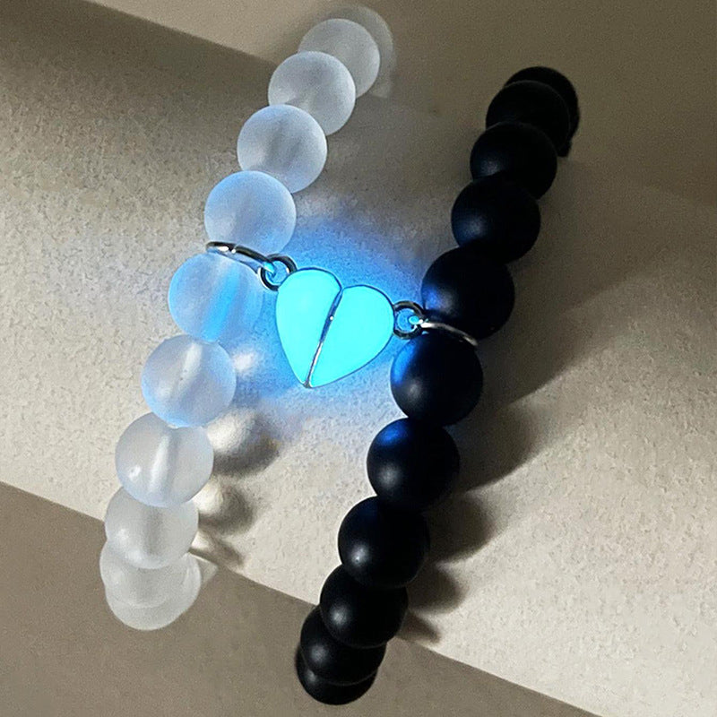 Fashion Jewelry 2pcs Handmade Crown Beaded Charms Bracelet Luminou Heart Glow In The Dark Couple Bracelet For Lover Men Women Fluorescent Gift ARVASHAA